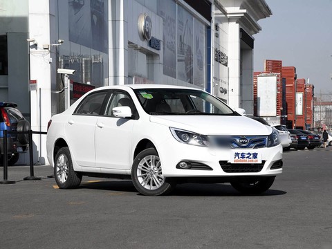 BYD e5 — China electric EV for export — photo 3