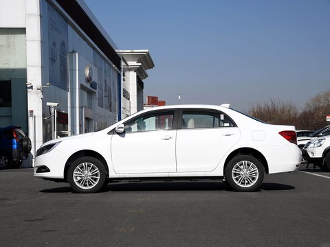 BYD e5 — China electric EV for export — photo 4