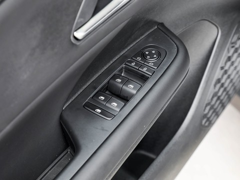 BYD e7 — China electric EV for export — photo 14