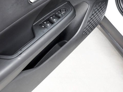 BYD e7 — China electric EV for export — photo 16