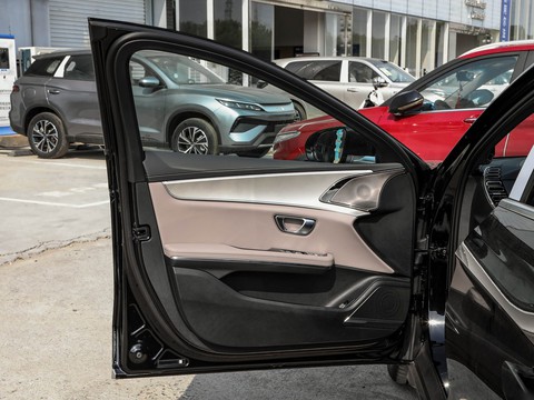 BYD Han — China electric EV for export — photo 11