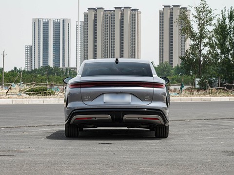 BYD HanL — China electric EV for export — photo 6