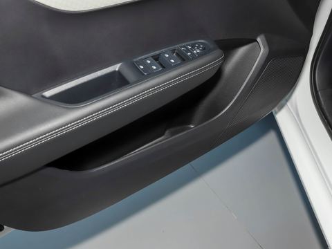 BYD Qin — China electric EV for export — photo 7