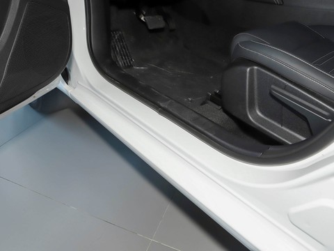 BYD Qin EV — China electric EV for export — photo 8
