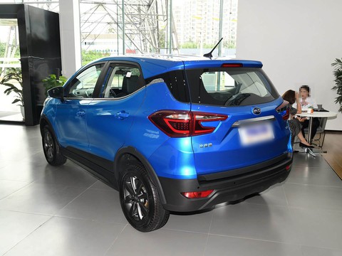 BYD S2 — China electric EV for export — photo 4