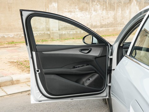 BYD Seal 06 — China electric EV for export — photo 11