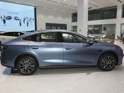 BYD Seal 06 — China electric EV for export — photo 8