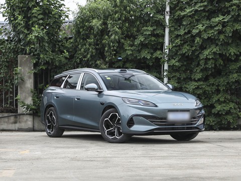 BYD Seal 06 DM-i Touring — China plug-in hybrid EV for export — photo 3