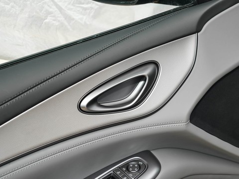 BYD Seal 07 DM-i — China plug-in hybrid EV for export — photo 12