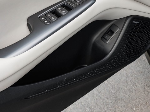 BYD Seal 07 EV — China electric EV for export — photo 16