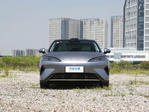 BYD Seal 07 EV — China electric EV for export — photo 2