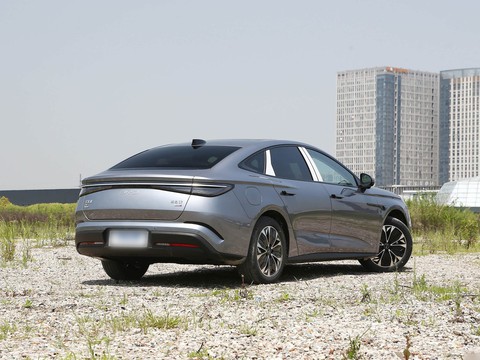 BYD Seal 07 EV — China electric EV for export — photo 7