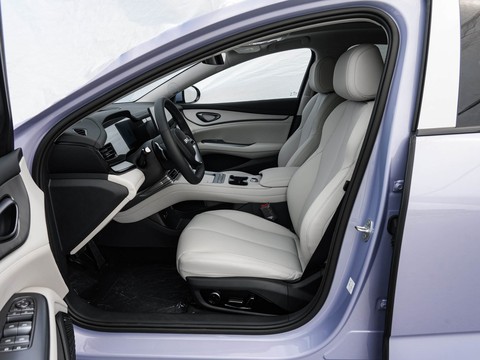 BYD Seal 07 EV — China electric EV for export — photo 9