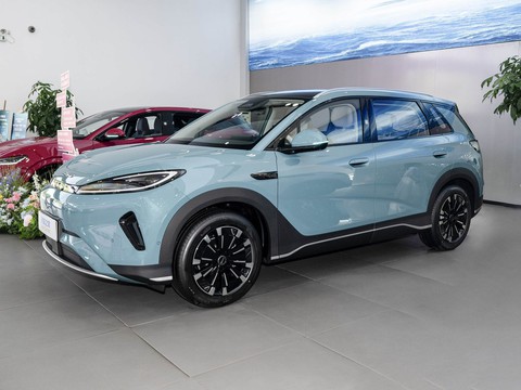 BYD Sealion 05 EV — China electric EV for export — photo 4
