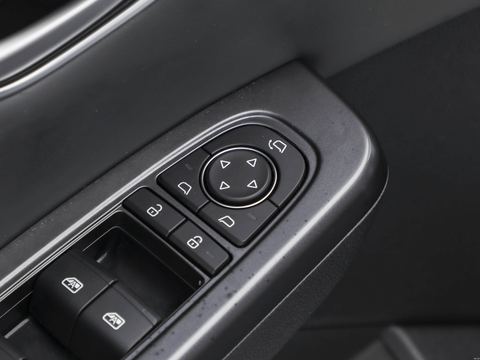 BYD SongL DM-i — China plug-in hybrid EV for export — photo 15