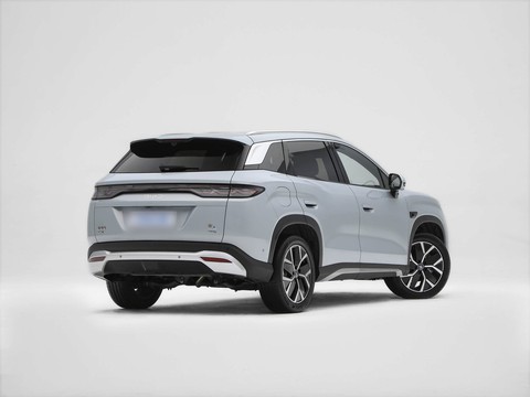 BYD SongL DM-i — China plug-in hybrid EV for export — photo 7