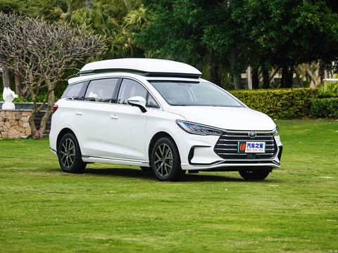 BYD SongMAX — China electric EV for export — photo 3