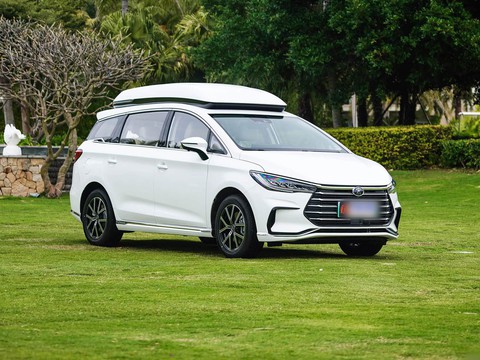 BYD Song MAX DM-i — China plug-in hybrid EV for export — photo 3