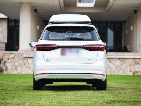 BYD Song MAX DM-i — China plug-in hybrid EV for export — photo 6