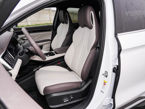 BYD Song Plus DM-i — China plug-in hybrid EV for export — photo 10