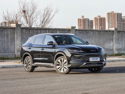 BYD Song Plus DM-i — China plug-in hybrid EV for export — photo 3