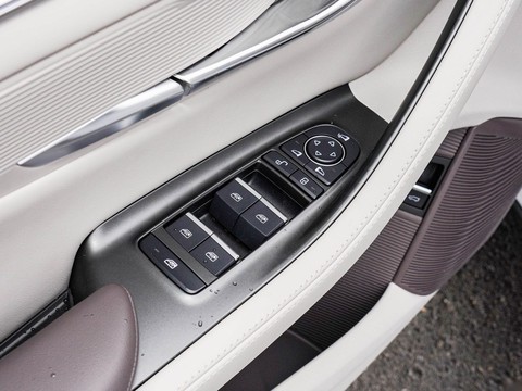 BYD Song Plus DM-i — China plug-in hybrid EV for export — photo 13