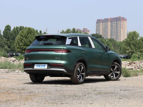 BYD SongPro — China electric EV for export — photo 7