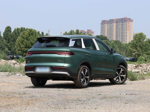 BYD Song Pro DM-i — China plug-in hybrid EV for export — photo 7