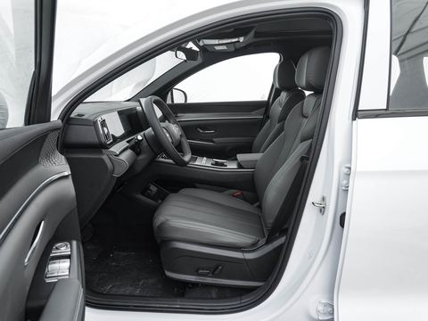 BYD SongProXin Neng Yuan — China electric EV for export — photo 9