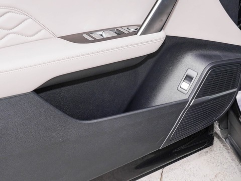 BYD Tang DM-i — China plug-in hybrid EV for export — photo 16