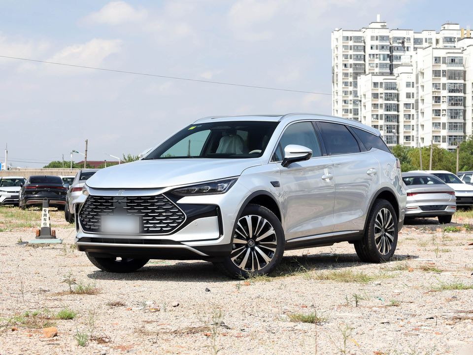 BYD Tang DM-i — China plug-in hybrid EV for export