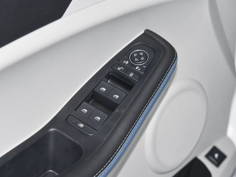 BYD YuanPro — China electric EV for export — photo 13