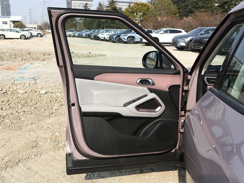 BYD YuanUP — China electric EV for export — photo 11