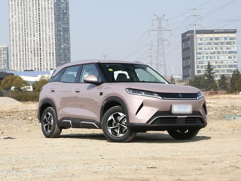 BYD YuanUP — China electric EV for export — photo 3