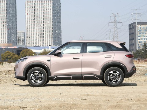 BYD YuanUP — China electric EV for export — photo 4