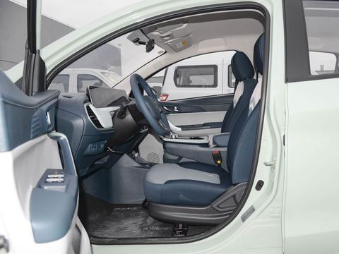 Changan Ben BenE-Star — China electric EV for export — photo 9