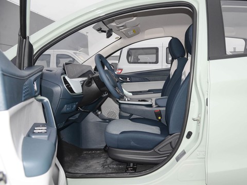 Changan Benni E-Star — China electric EV for export — photo 9