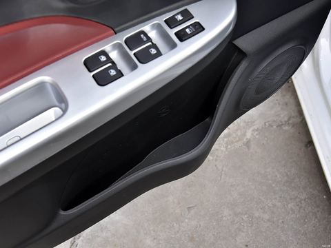 Changan Ben BenEV — China electric EV for export — photo 15