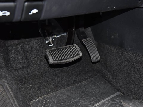 Changan CS15EV — China electric EV for export — photo 16