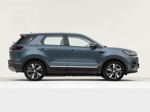 Changan CS55 EV — China electric EV for export — photo 5