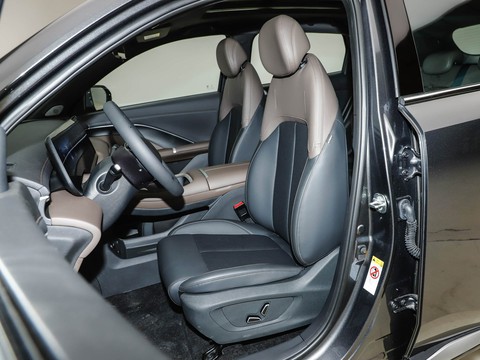 Changan CS55PLUS PHEV — China electric EV for export — photo 10