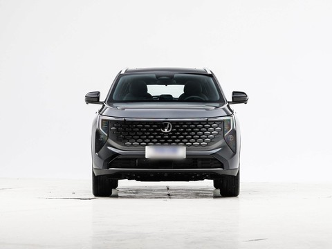 Changan CS55PLUS PHEV — China electric EV for export — photo 2