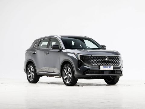 Changan CS55PLUS PHEV — China electric EV for export — photo 3