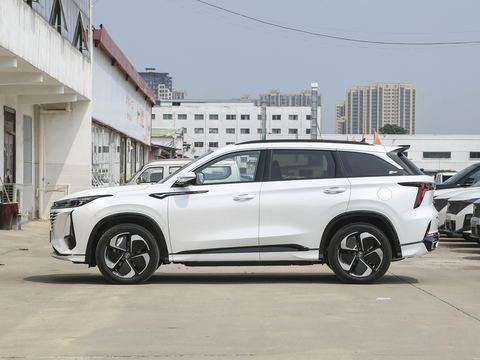 Changan CS75 PLUS Zhi DianiDD — China electric EV for export — photo 4