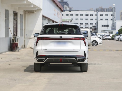 Changan CS75 PLUS iDD — China plug-in hybrid EV for export — photo 6