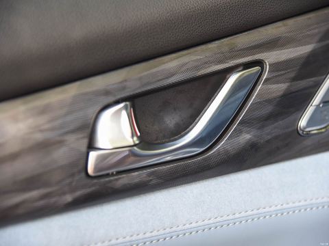 Changan CS75Xin Neng Yuan — China electric EV for export — photo 12