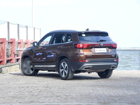 Changan CS75 New Energy — China plug-in hybrid EV for export — photo 5