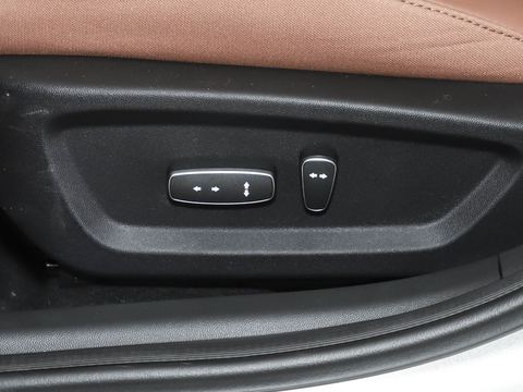 Changan EadoPHEV — China electric EV for export — photo 14