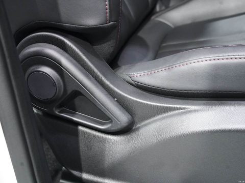 Changan Lan Tuo Zhe Xin Neng Yuan — China electric EV for export — photo 14