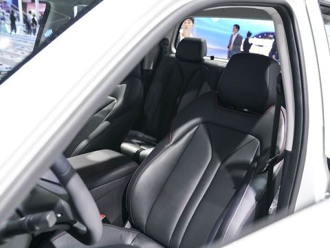 Changan Lan Tuo Zhe Xin Neng Yuan — China electric EV for export — photo 9